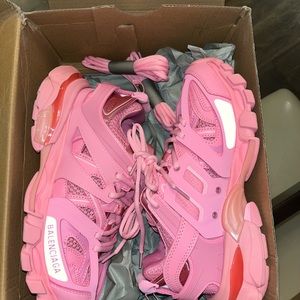 Women’s Balenciaga track sneaker *BRAND NEW*